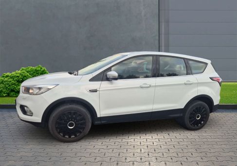 Ford Kuga, 2019