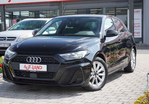 Audi A1, 2022