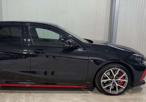 BMW 128, 2022 3