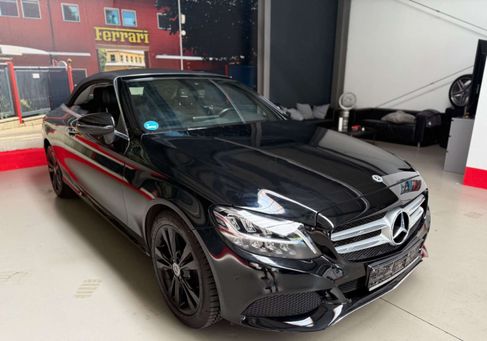 Mercedes-Benz C 300, 2021