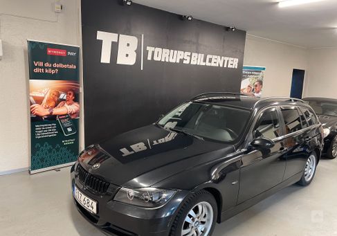 BMW 318, 2007