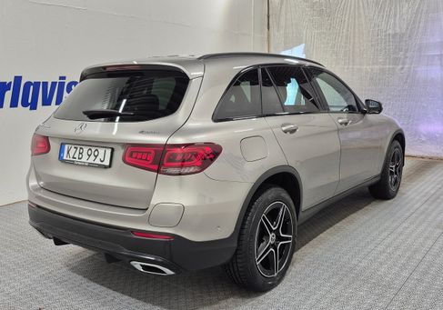 Mercedes-Benz GLC 300, 2022