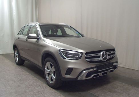 Mercedes-Benz GLC 300, 2020