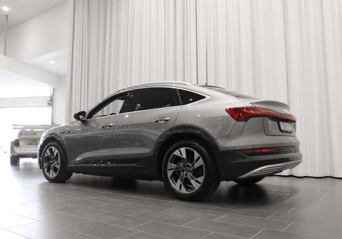 Audi e-tron, 2022 3