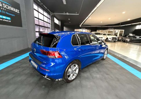 Volkswagen Golf, 2024 3
