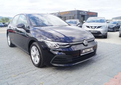 Volkswagen Golf, 2024