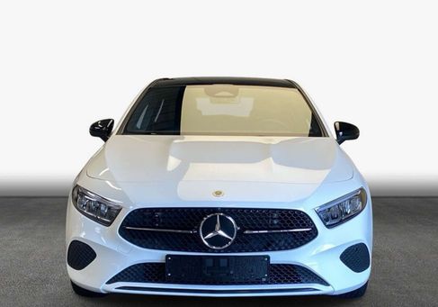 Mercedes-Benz A 180, 2025