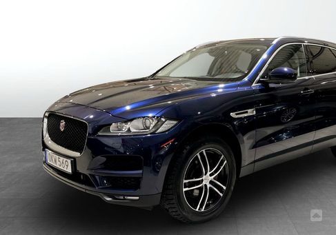 Jaguar F-Pace, 2017