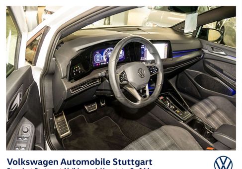Volkswagen Golf, 2024
