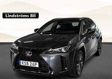 Lexus UX, 2025