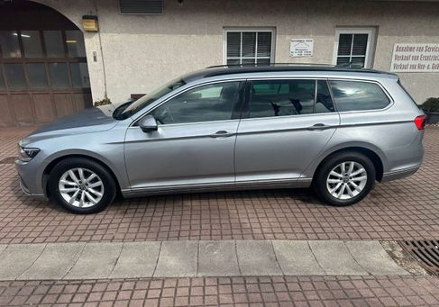 Volkswagen Passat Variant, 2023