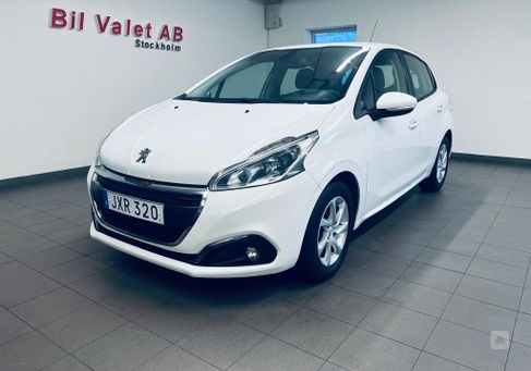 Peugeot 208, 2015