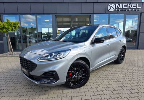 Ford Kuga, 2023 3