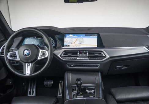 BMW X5, 2021 3