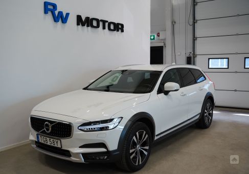 Volvo V90 Cross Country, 2020