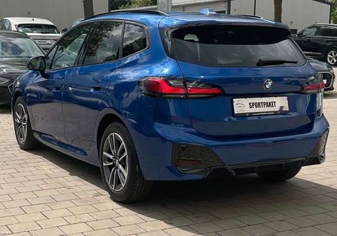 BMW 218, 2024