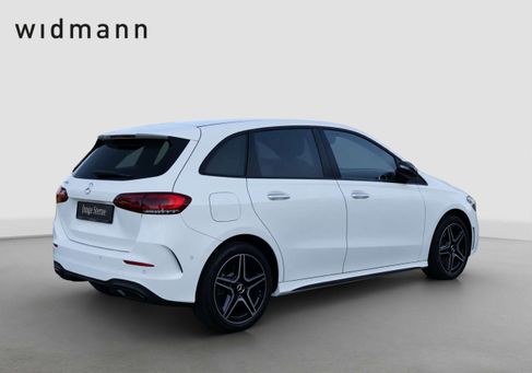 Mercedes-Benz B 250, 2022 3
