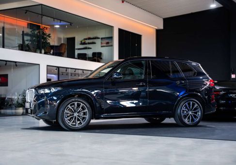 BMW X5, 2023