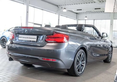 BMW 218, 2018 2