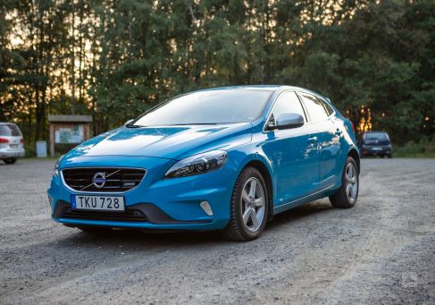 Volvo V40, 2015