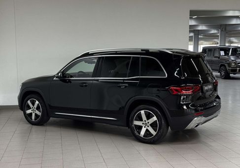 Mercedes-Benz GLB 180, 2022