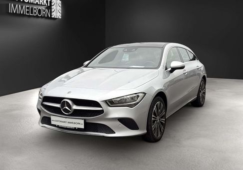 Mercedes-Benz CLA 250, 2022
