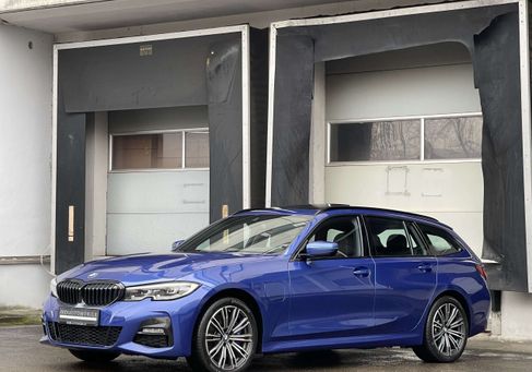 BMW 330, 2021