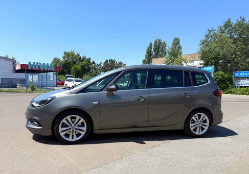 Opel Zafira Tourer, 2018