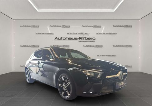 Mercedes-Benz A 250, 2021