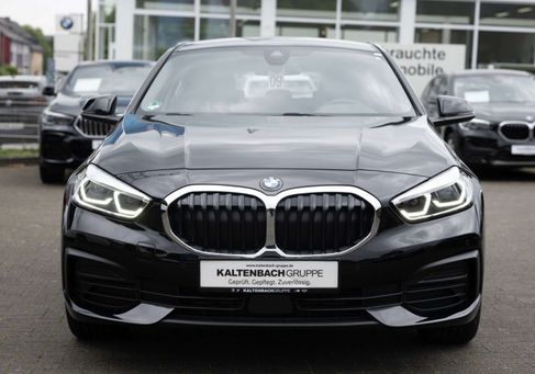 BMW 118, 2024 2