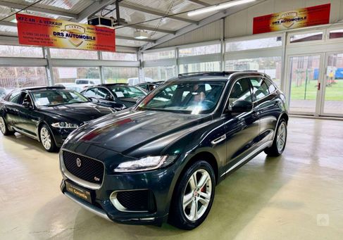 Jaguar F-Pace, 2018