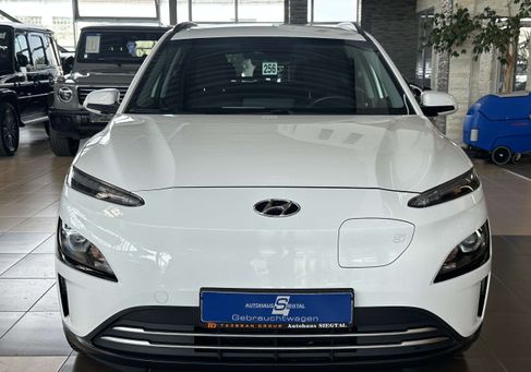 Hyundai Kona, 2022 2