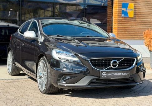Volvo V40, 2018 3