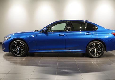 BMW 330, 2025 2