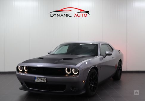 Dodge Challenger, 2015