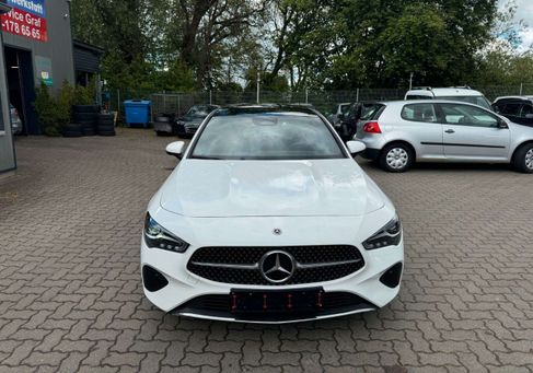 Mercedes-Benz CLA 180, 2024