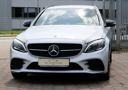 Mercedes-Benz C 300, 2021