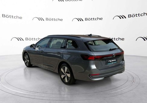 Volkswagen Passat Variant, 2025 3