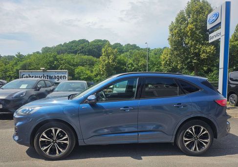 Ford Kuga, 2022