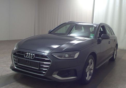 Audi A4, 2022