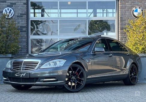 Mercedes-Benz S 350, 2012