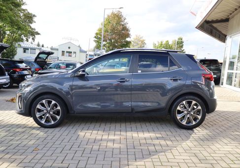 Kia Stonic, 2021 3