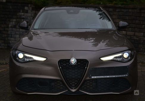 Alfa Romeo Giulia, 2018