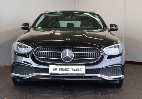 Mercedes-Benz E 300, 2022 2
