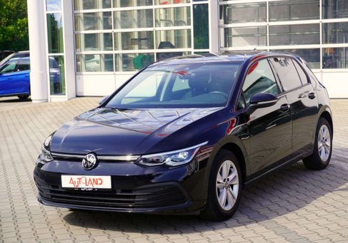 Volkswagen Golf, 2023 2