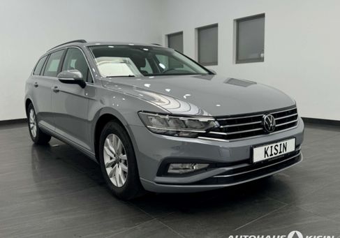 Volkswagen Passat Variant, 2023 2