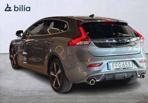 Volvo V40, 2018