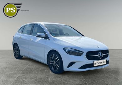 Mercedes-Benz B 200, 2023