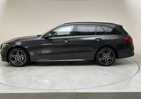 Mercedes-Benz C 300, 2023