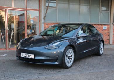 Tesla Model 3, 2021